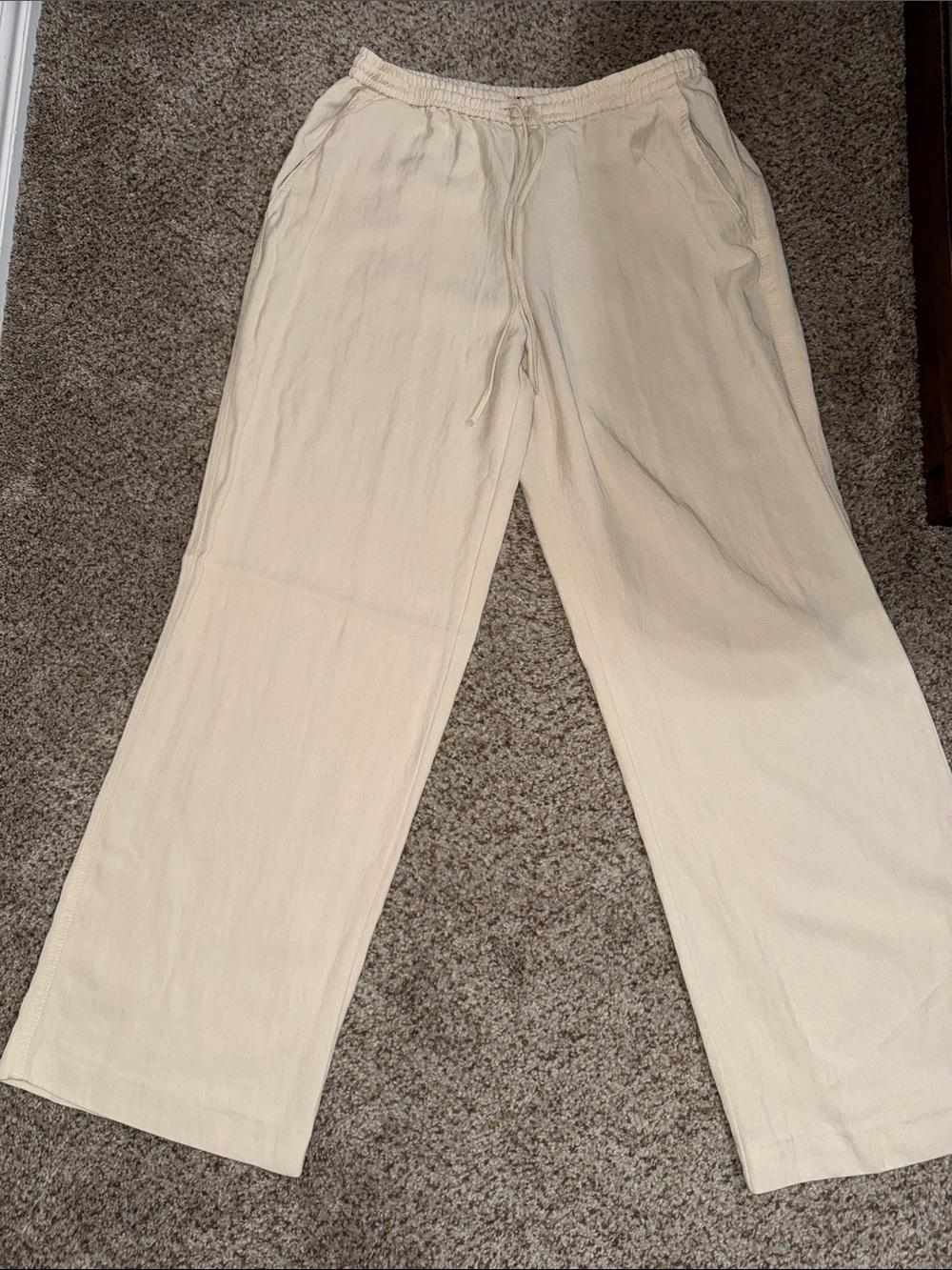 Zara Women's Straight-Leg Drawstring Pants in Cream